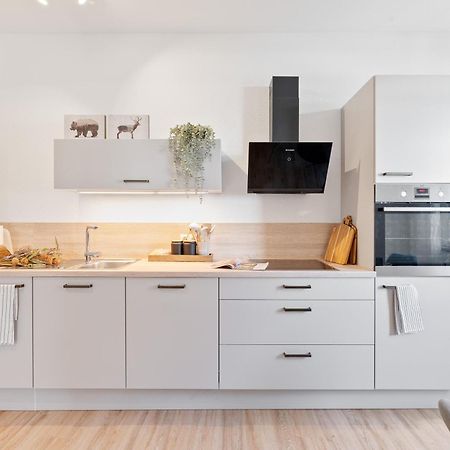 Helle Zentrumsnahe Familienfreundliche Ferienwohnung Fellbach Bagian luar foto