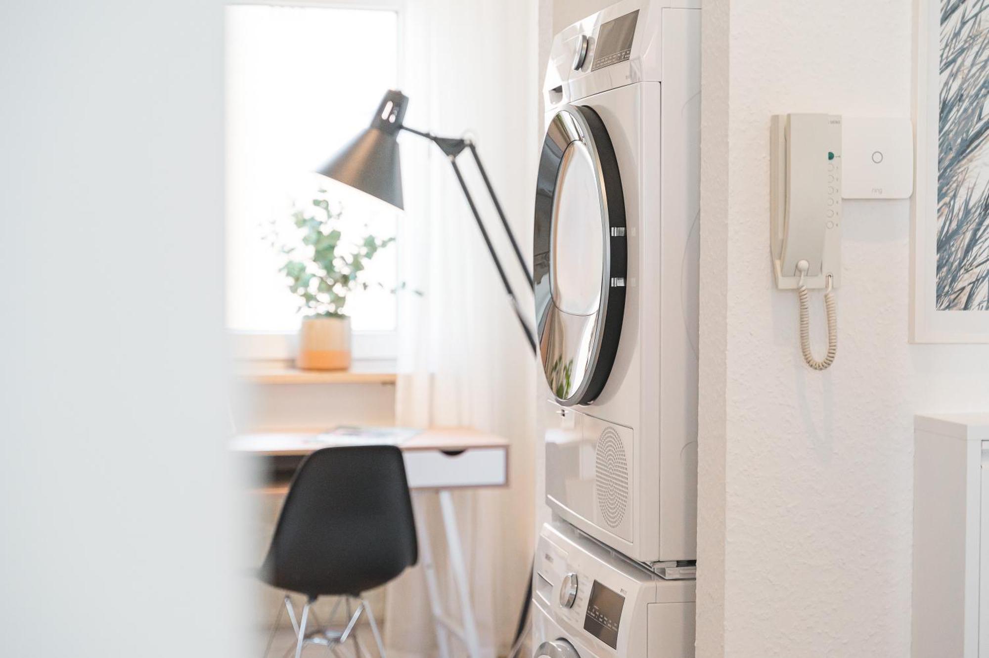 Helle Zentrumsnahe Familienfreundliche Ferienwohnung Fellbach Bagian luar foto